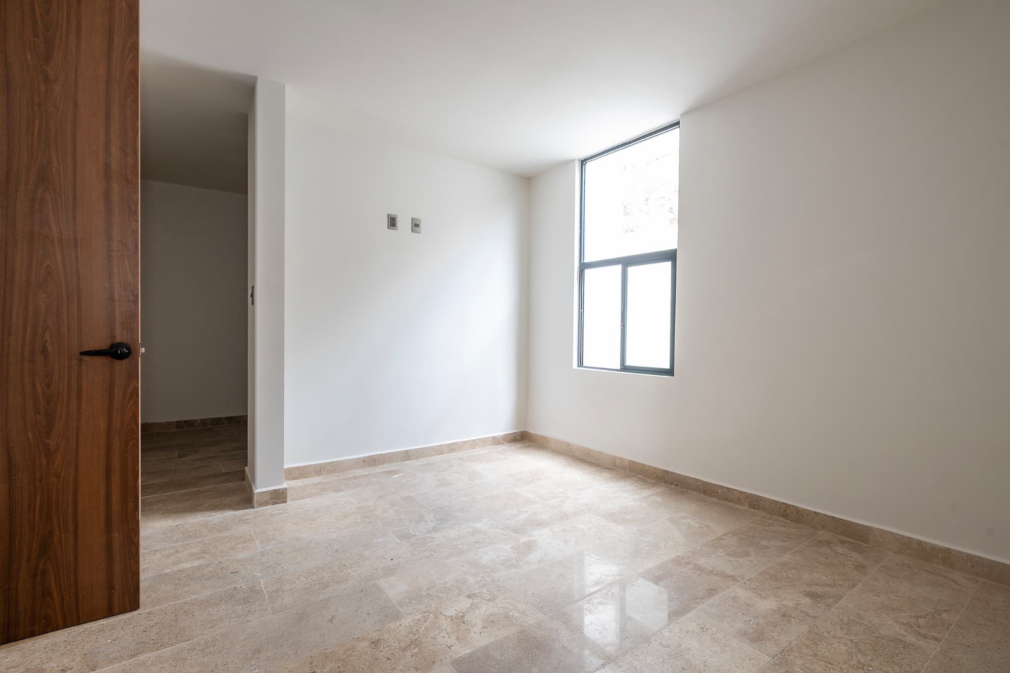 Rinconada Del Pedregal / Modelo A — La Lejona, San Miguel de Allende — photo 10 — bright, sophisticated space awaits personalization