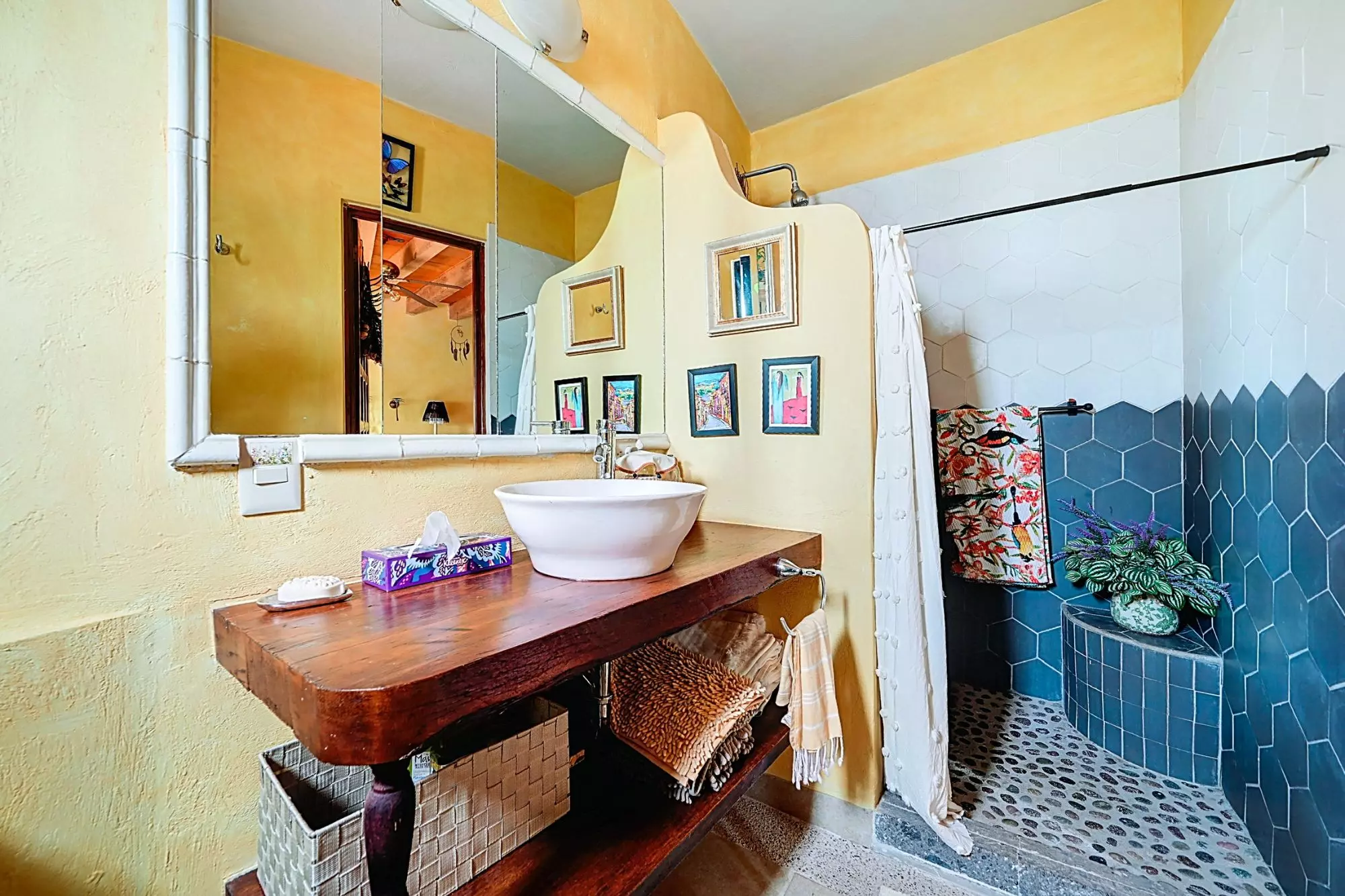 Casa Wabi Sabi en Rancho Labradores — Los Labradores, San Miguel de Allende — photo 21 — vibrant artistic bathroom with artisanal charm