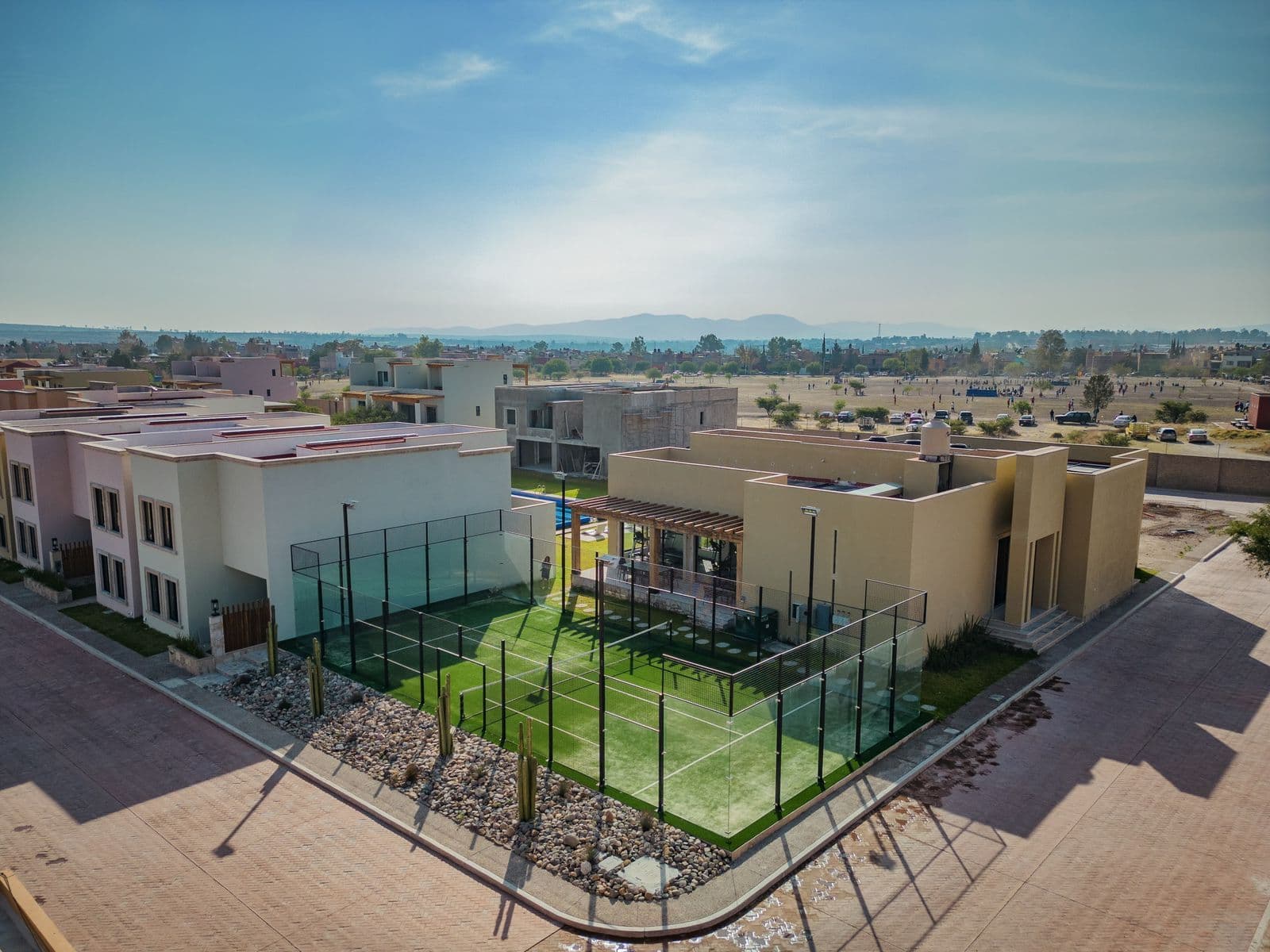 DEPARTAMENTO EN CASCO DE LANDETA PB β Atascadero (Arcos de San Miguel), San Miguel de Allende β photo 14 β modern luxury compound, panoramic valley views