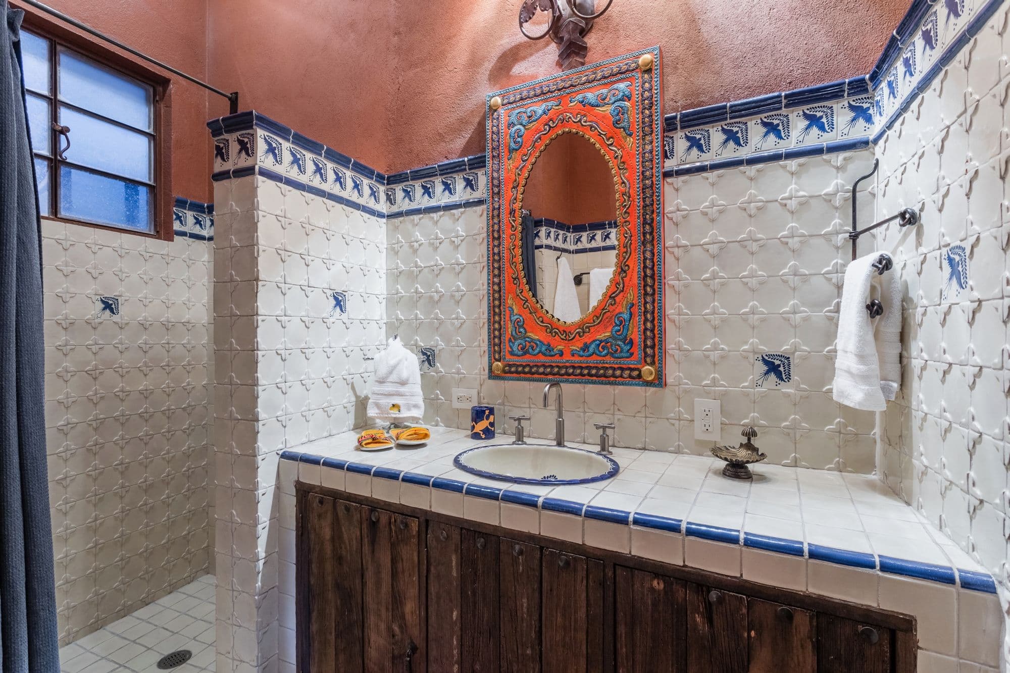 Casa de los Limones — San Antonio, San Miguel de Allende — photo 10 — authentic mexican artisanal bathroom elegance