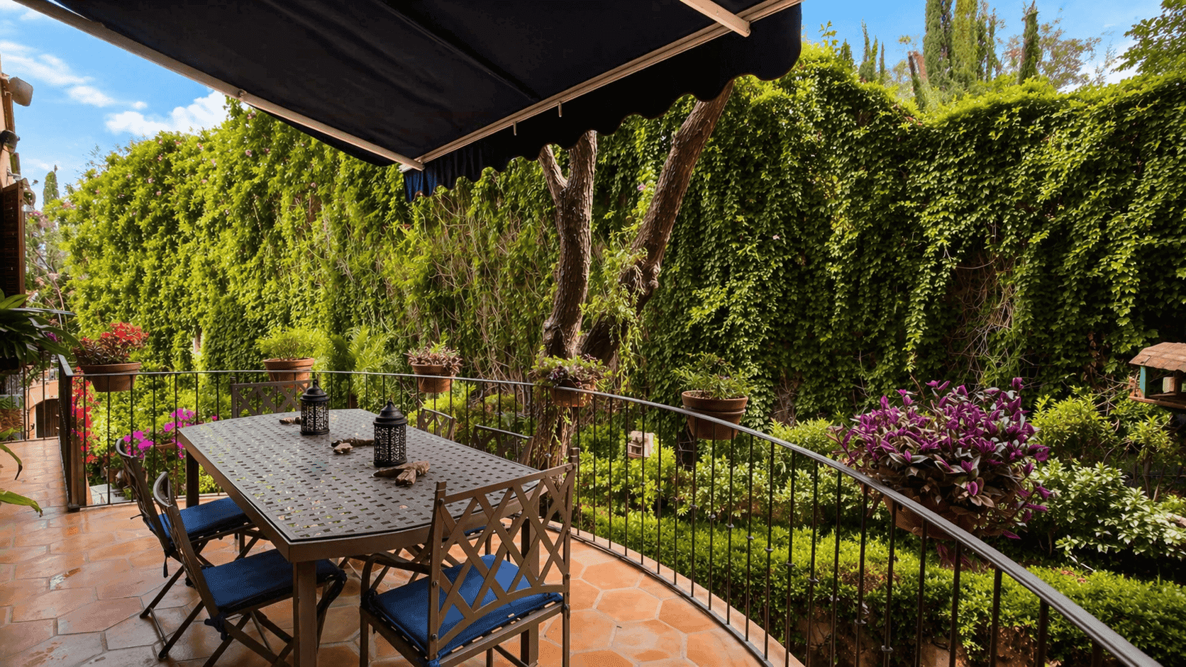 Casa Baeza — Centro, San Miguel de Allende — photo 13 — lush garden terrace with mature landscaping