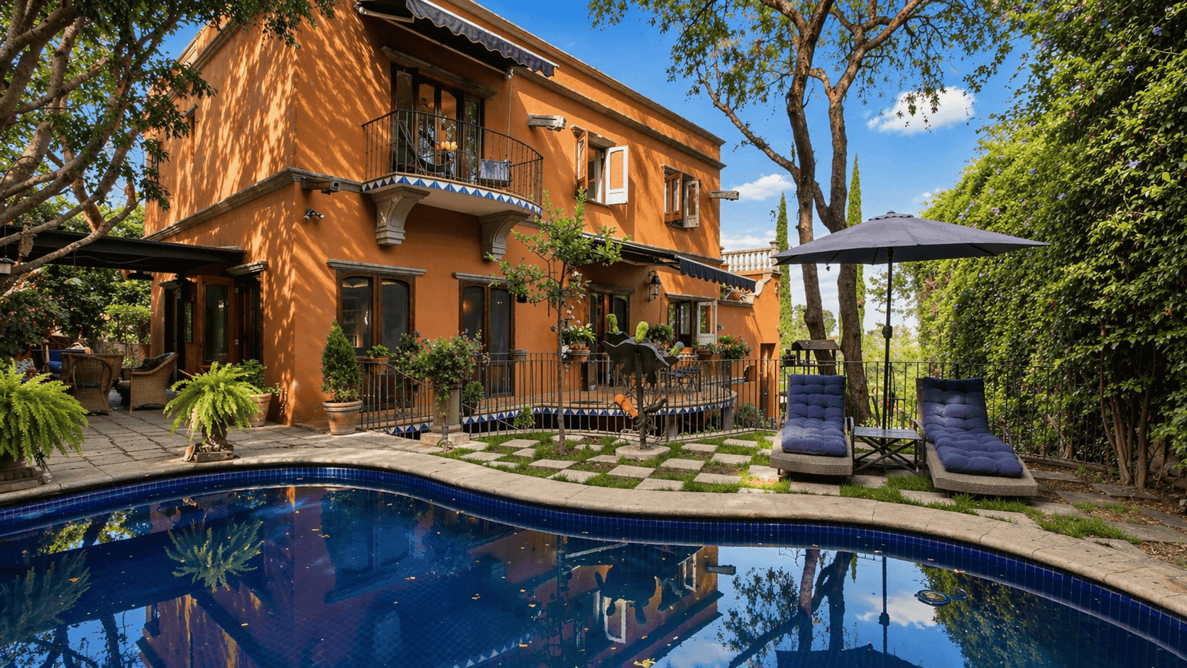 Casa Baeza — Centro, San Miguel de Allende — photo 12 — terracotta elegance meets tranquil poolside paradise