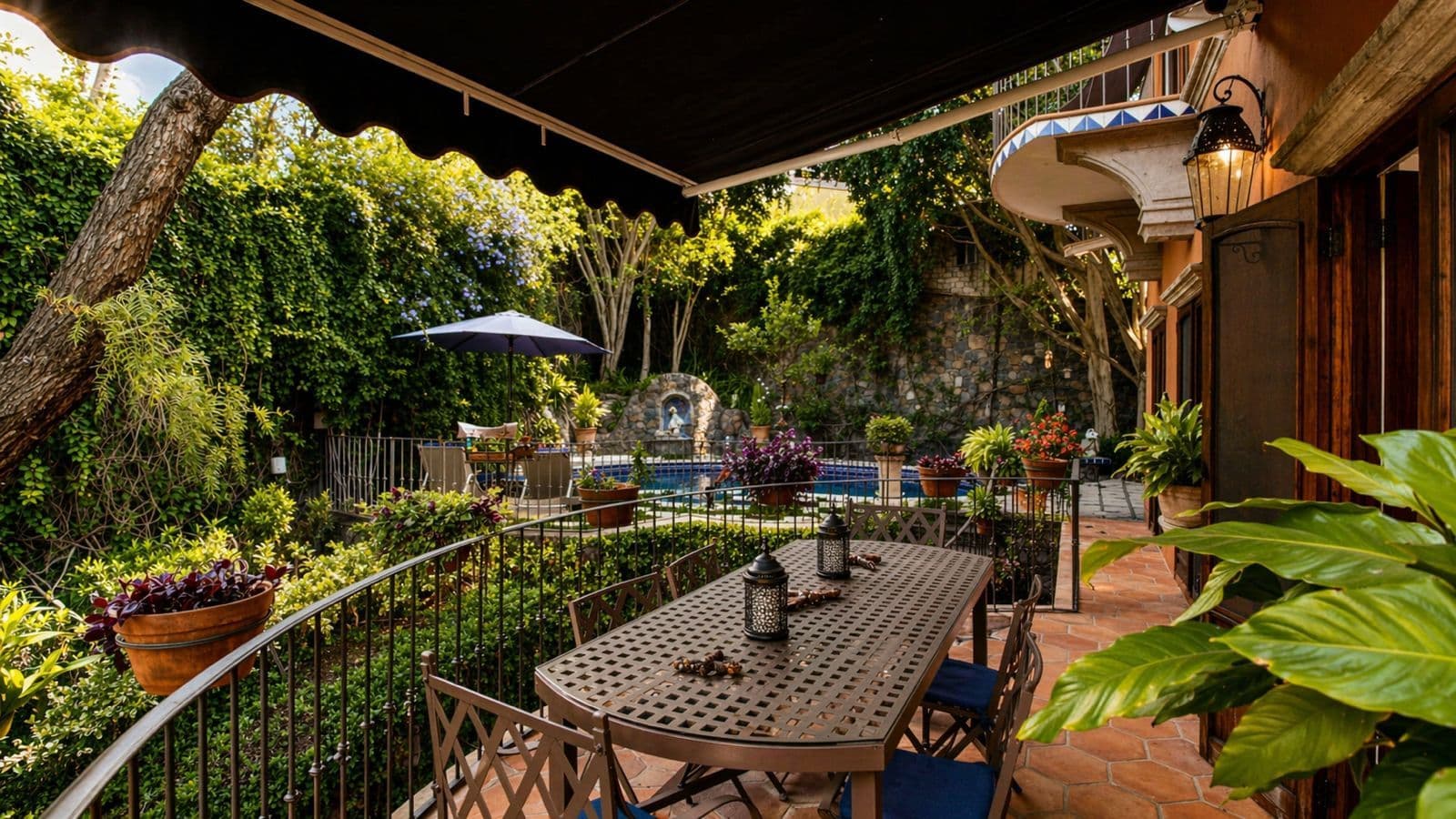 Casa Baeza — Centro, San Miguel de Allende — photo 5 — enchanting colonial courtyard with lush gardens