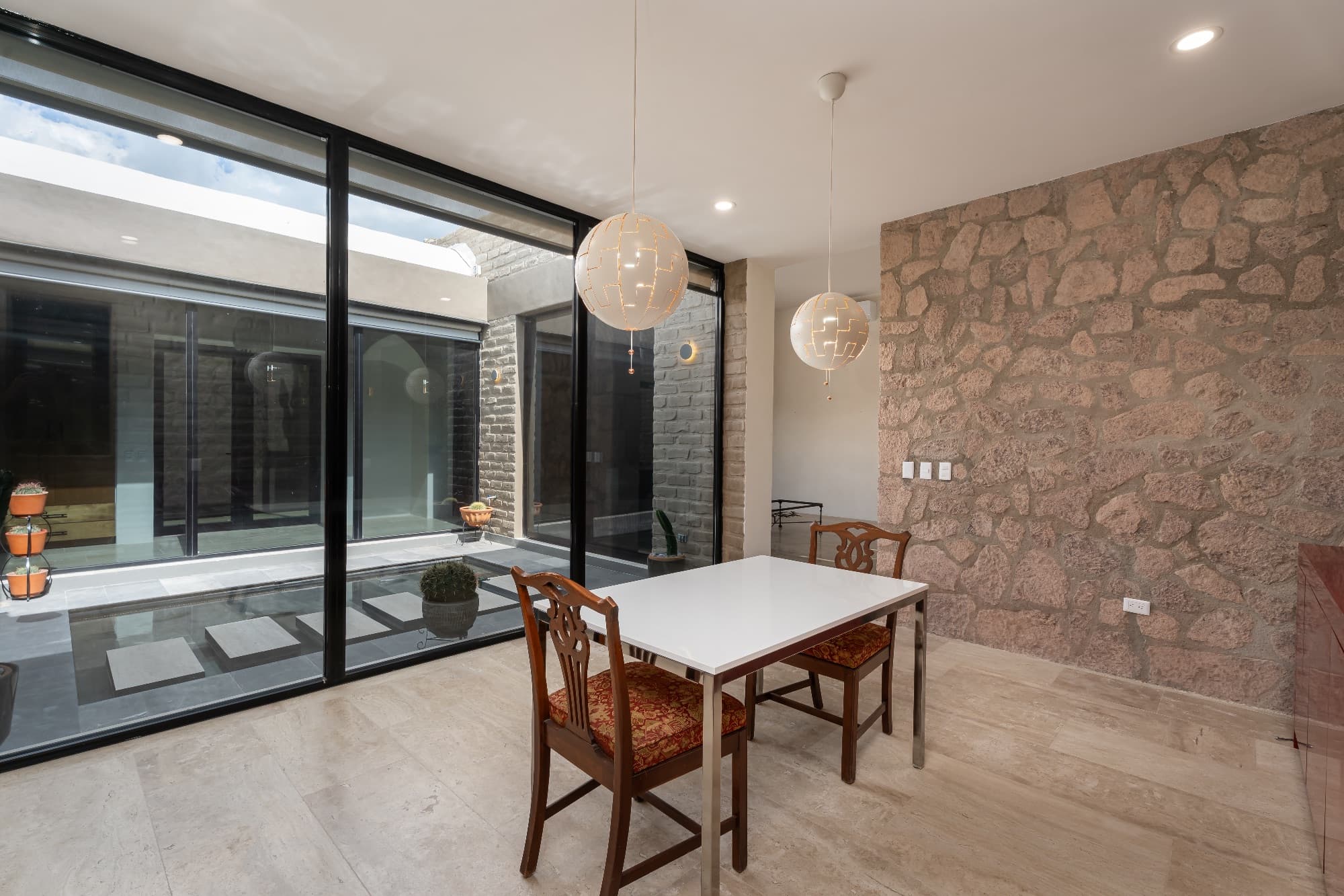 Santuario Tierra Viva — Sosnabar, San Miguel de Allende — photo 27 — sophisticated dining, seamless indoor-outdoor living