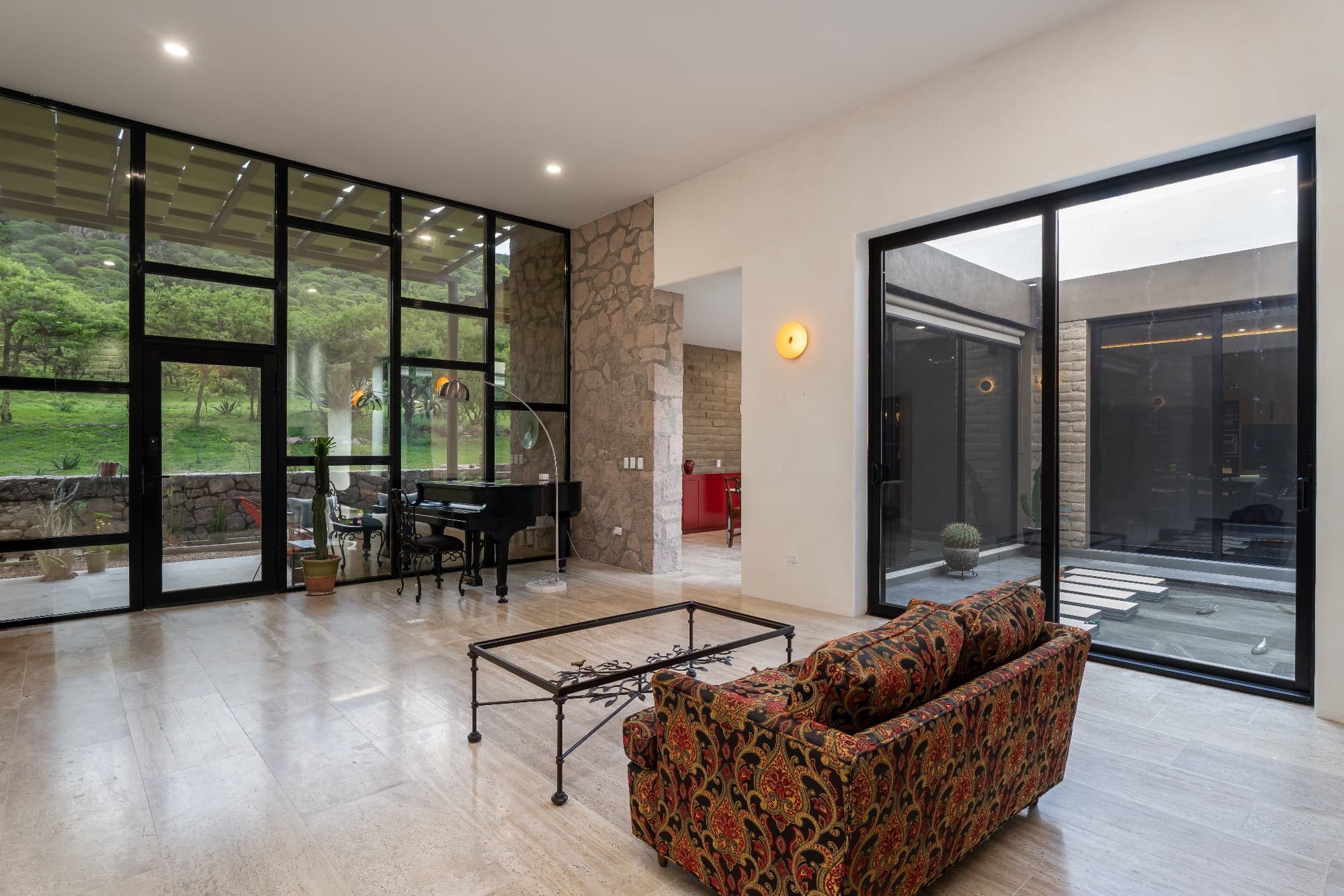 Santuario Tierra Viva — Sosnabar, San Miguel de Allende — photo 29 — sophisticated indoor-outdoor living elegance