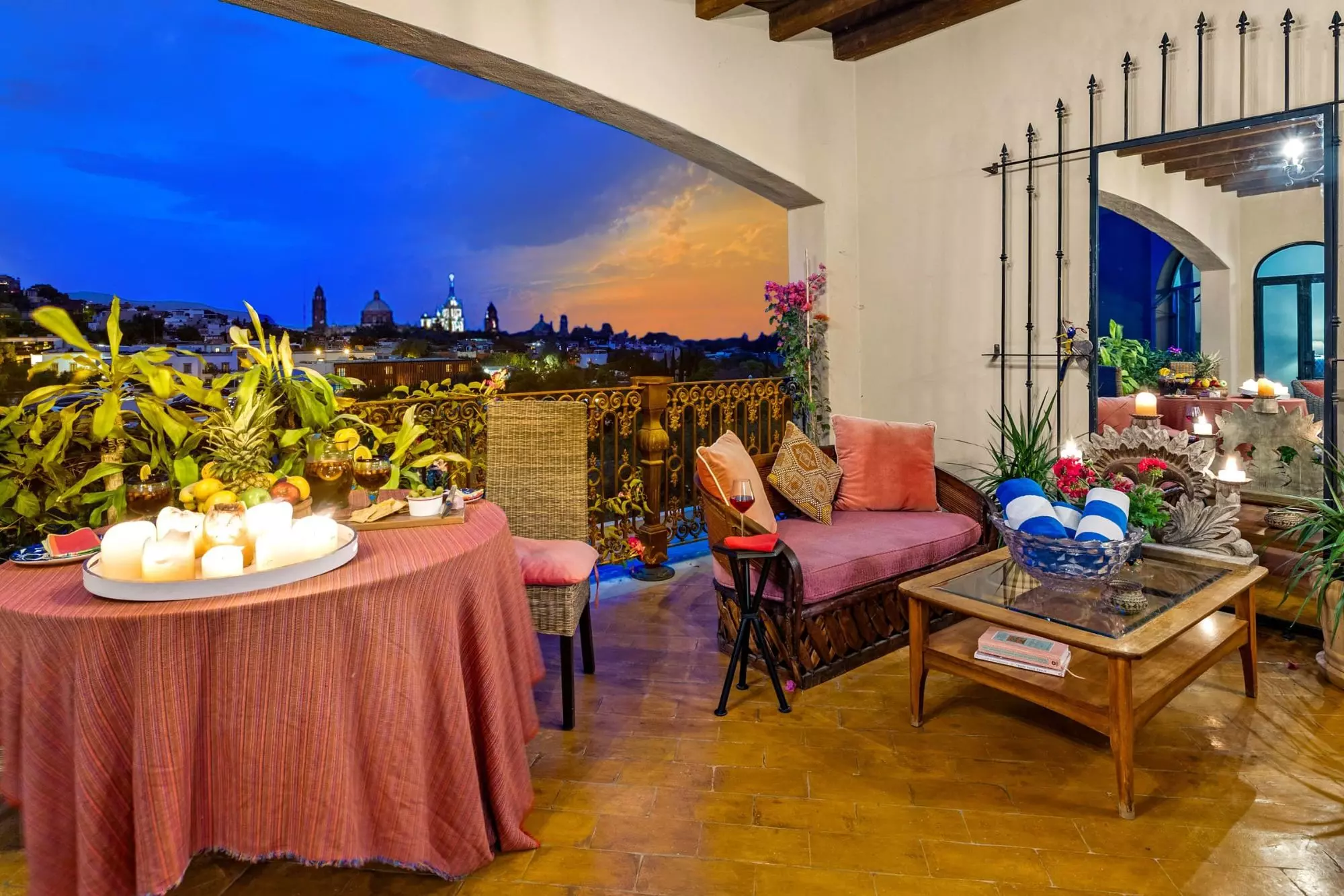 Casa Noche Mágica — El Obraje, San Miguel de Allende — enchanting twilight terrace with storied views