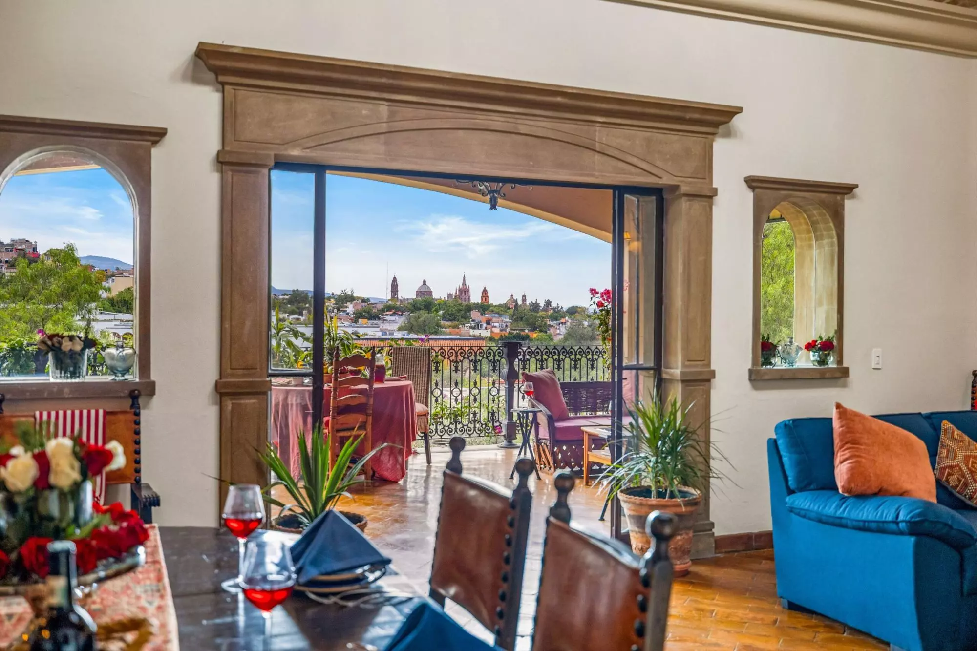 Casa Noche Mágica — El Obraje, San Miguel de Allende — photo 5 — panoramic colonial views, elegant entertaining space