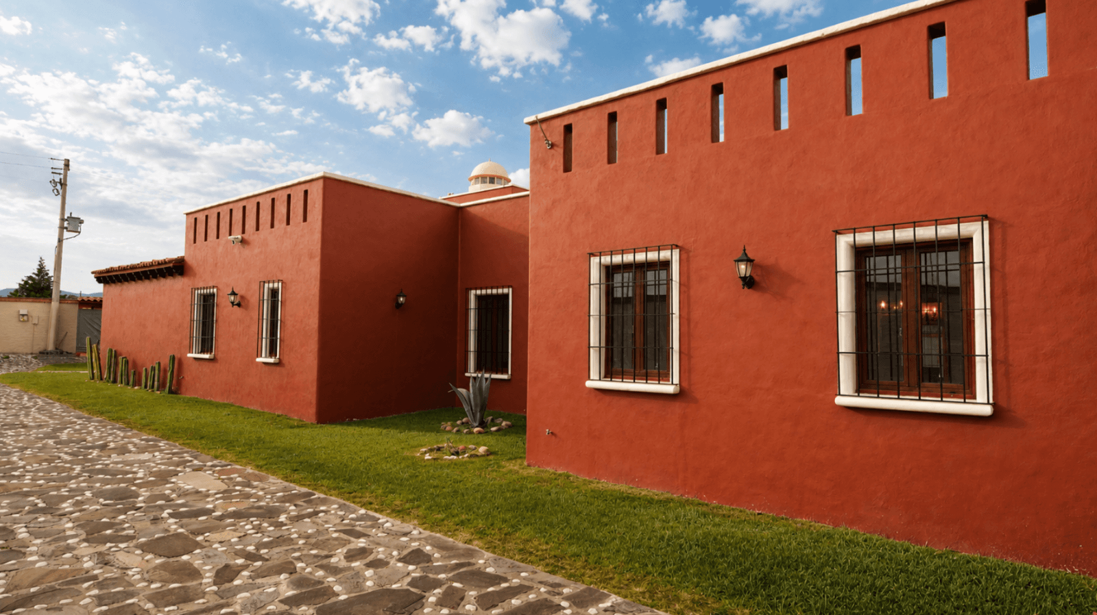 Casa Encantada — Sosnabar, San Miguel de Allende — photo 5 — striking terracotta hacienda with architectural charm
