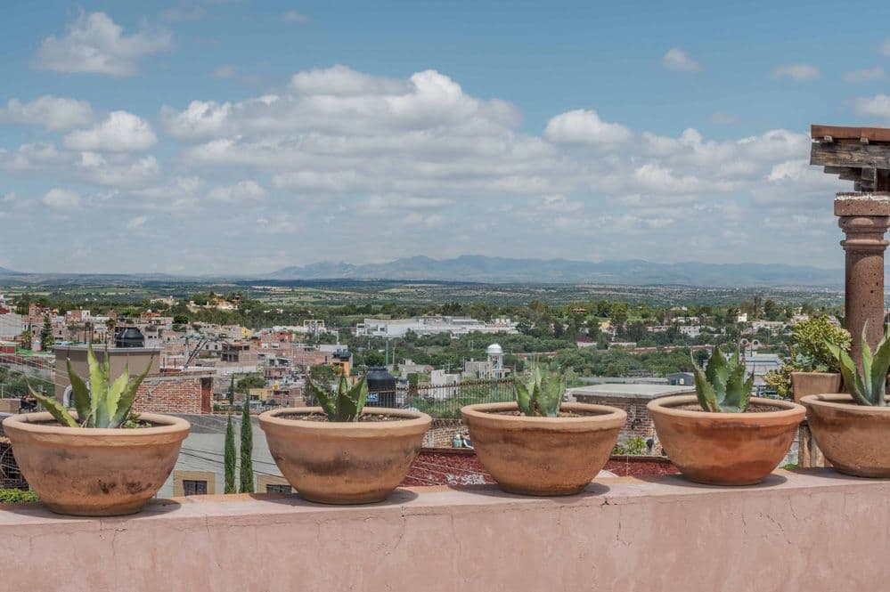 Casa Tranquila — San Antonio, San Miguel de Allende — photo 26 — panoramic vistas from charming rooftop terrace