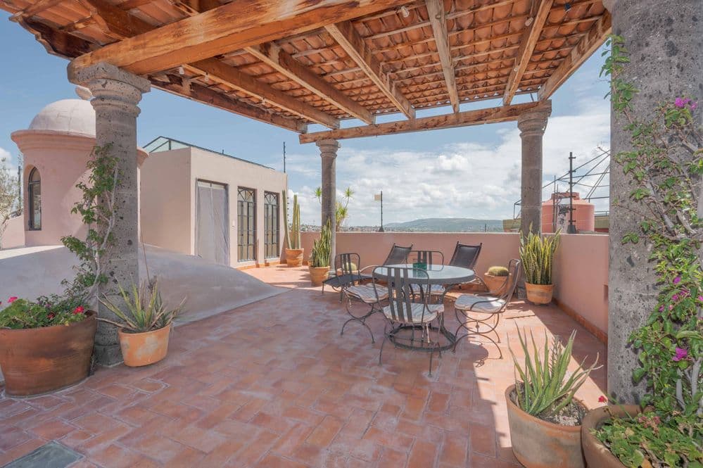 Casa Tranquila — San Antonio, San Miguel de Allende — photo 23 — enchanting rooftop terrace with panoramic vistas