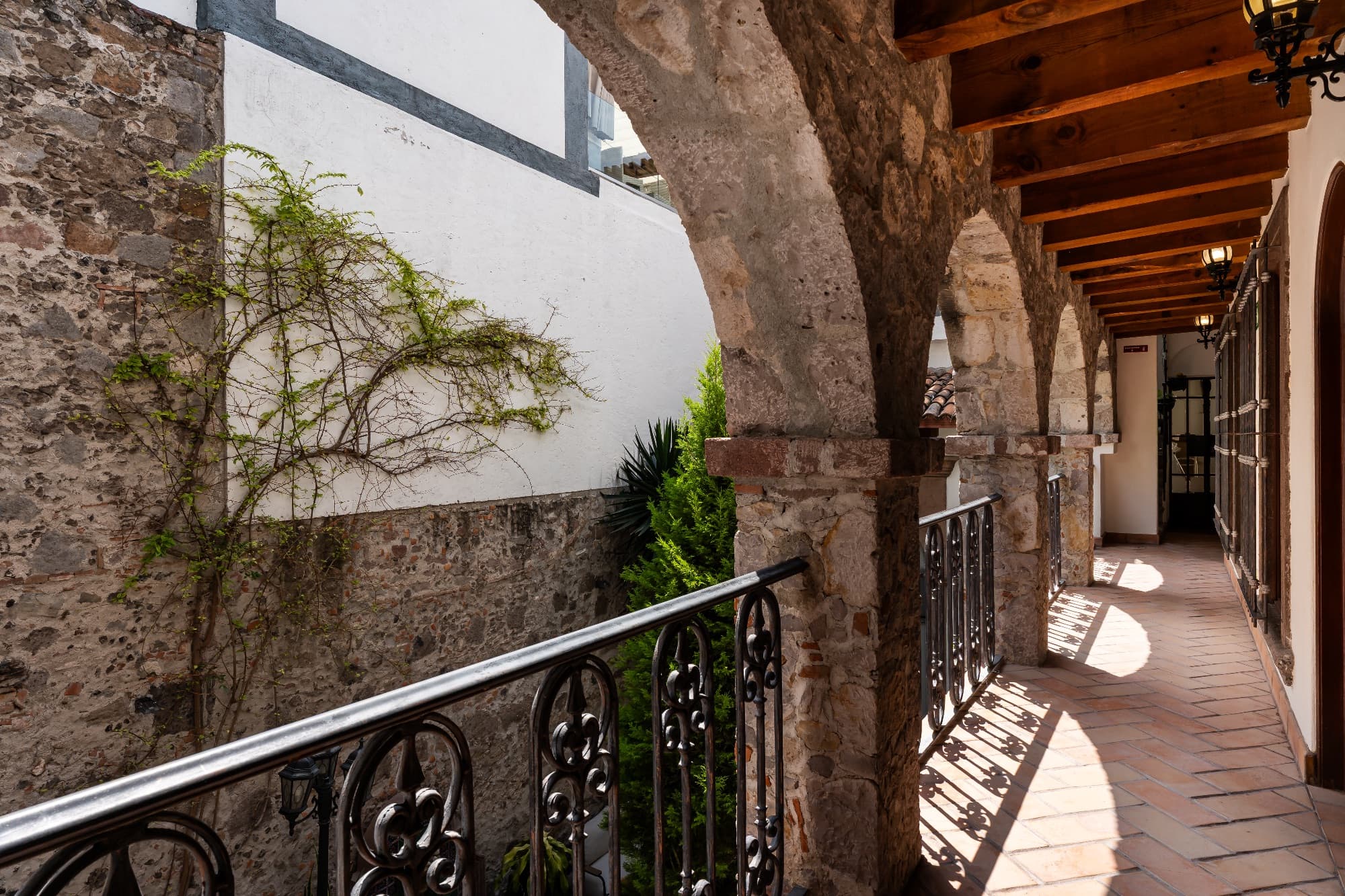 La Posadita — Centro, San Miguel de Allende — photo 19 — charming colonial corridor, dappled sunlight