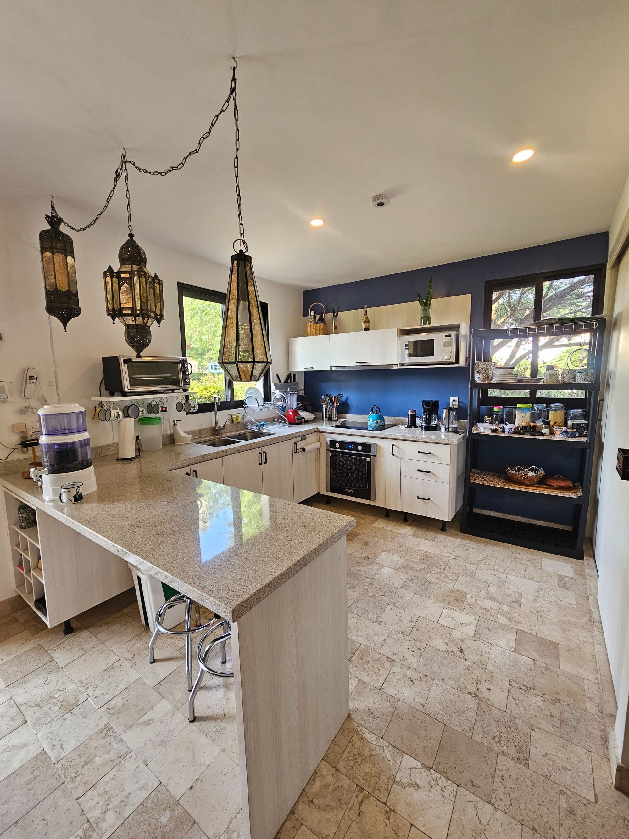 Condo Colores en Luminaria — La Luminaria, San Miguel de Allende — photo 13 — bright, modern kitchen with designer accents