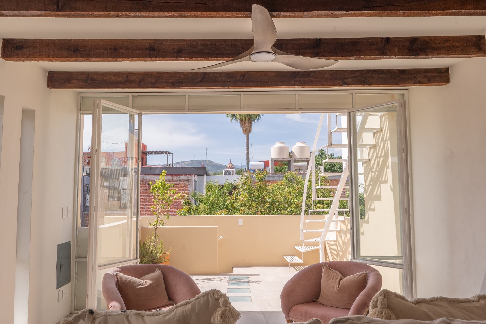 Condo del Sol — Guadalupe, San Miguel de Allende — photo 4 — luminous rooftop terrace with panoramic views