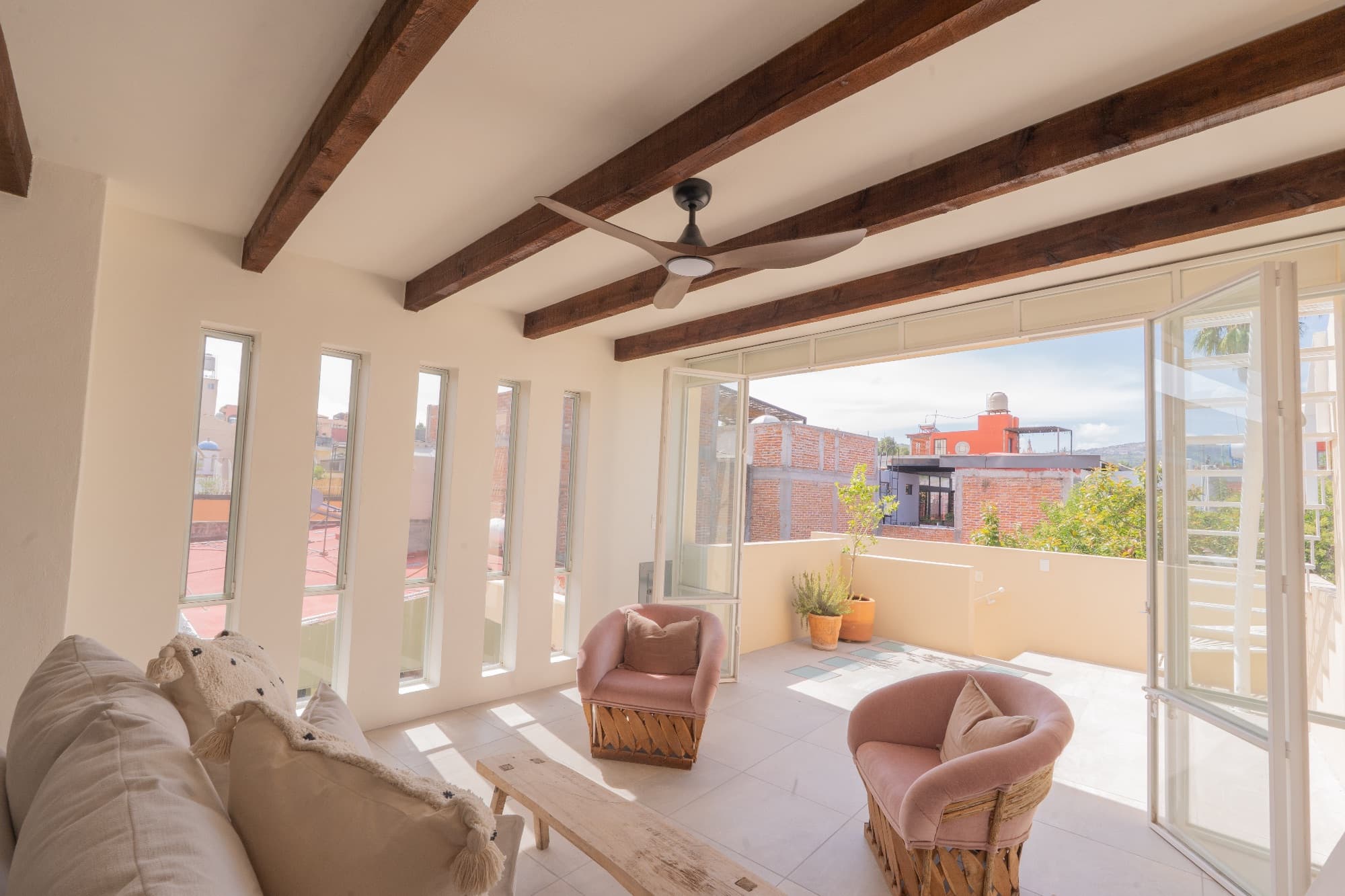 Condo del Sol — Guadalupe, San Miguel de Allende — photo 12 — luminous rooftop retreat, exposed beams