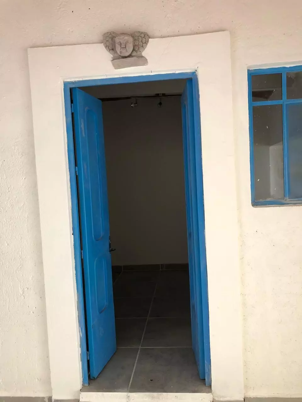 Casa Organica — Guadalupe, San Miguel de Allende — photo 14 — charming entryway, authentic colonial character