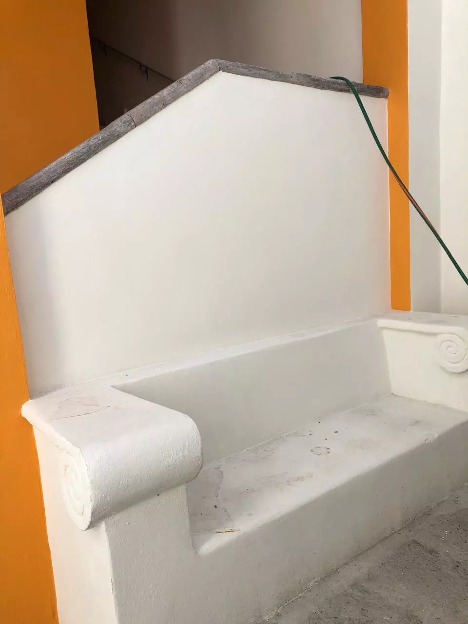 Casa Organica — Guadalupe, San Miguel de Allende — photo 15 — rustic spa-inspired outdoor bathing sanctuary