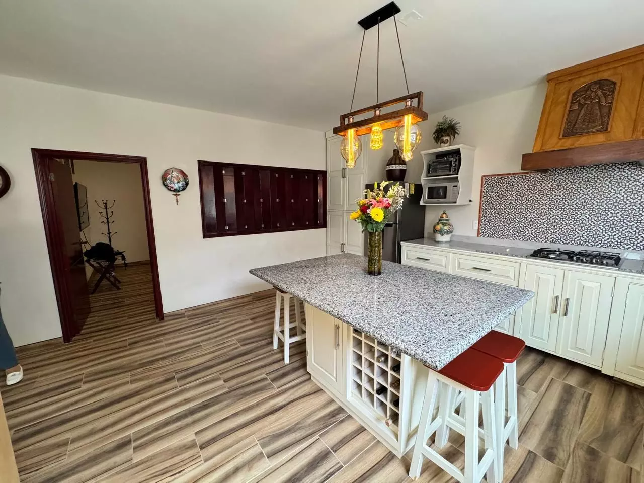 CASA LINDAVISTA — Lindavista, San Miguel de Allende — photo 19 — sophisticated kitchen with artisanal finishes