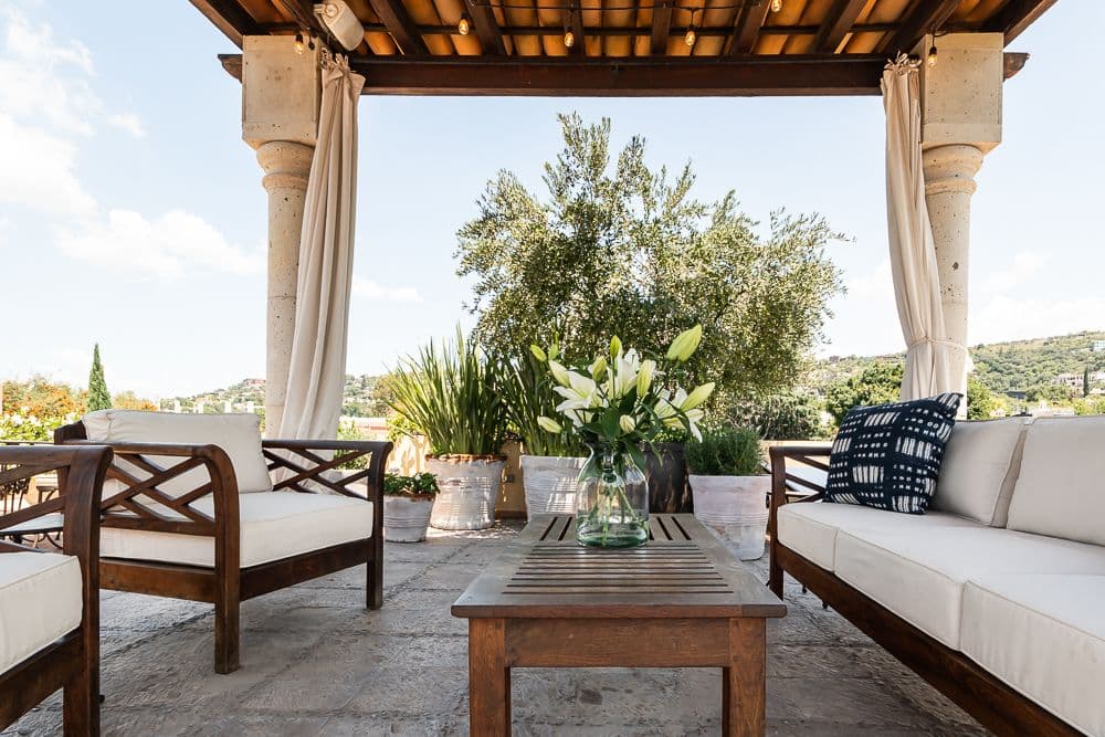 Casa Bella — Guadiana, San Miguel de Allende — photo 22 — elegant pergola, panoramic mountain views