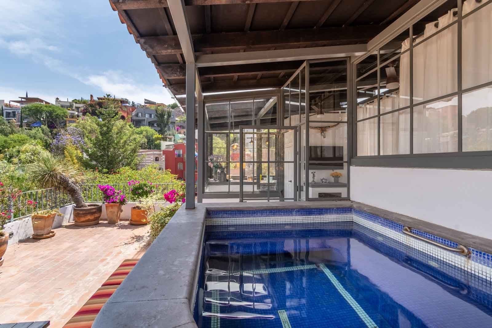 The Hidden Enclave — Centro, San Miguel de Allende — photo 25 — sophisticated lap pool, modern architecture elegance