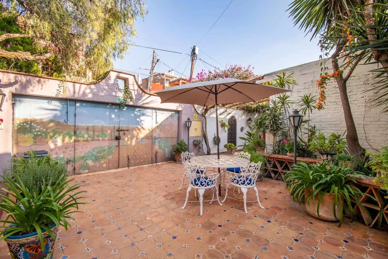 Villa Mariposa — Atascadero (Arcos de San Miguel), San Miguel de Allende — photo 6 — enchanting courtyard with mediterranean charm