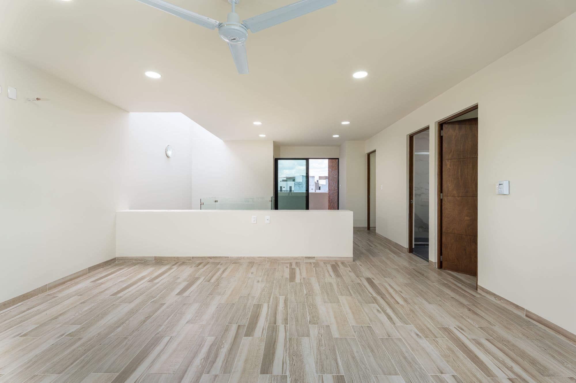 Casa Lavanda — Zirándaro, San Miguel de Allende — photo 19 — spacious open living with contemporary finishes