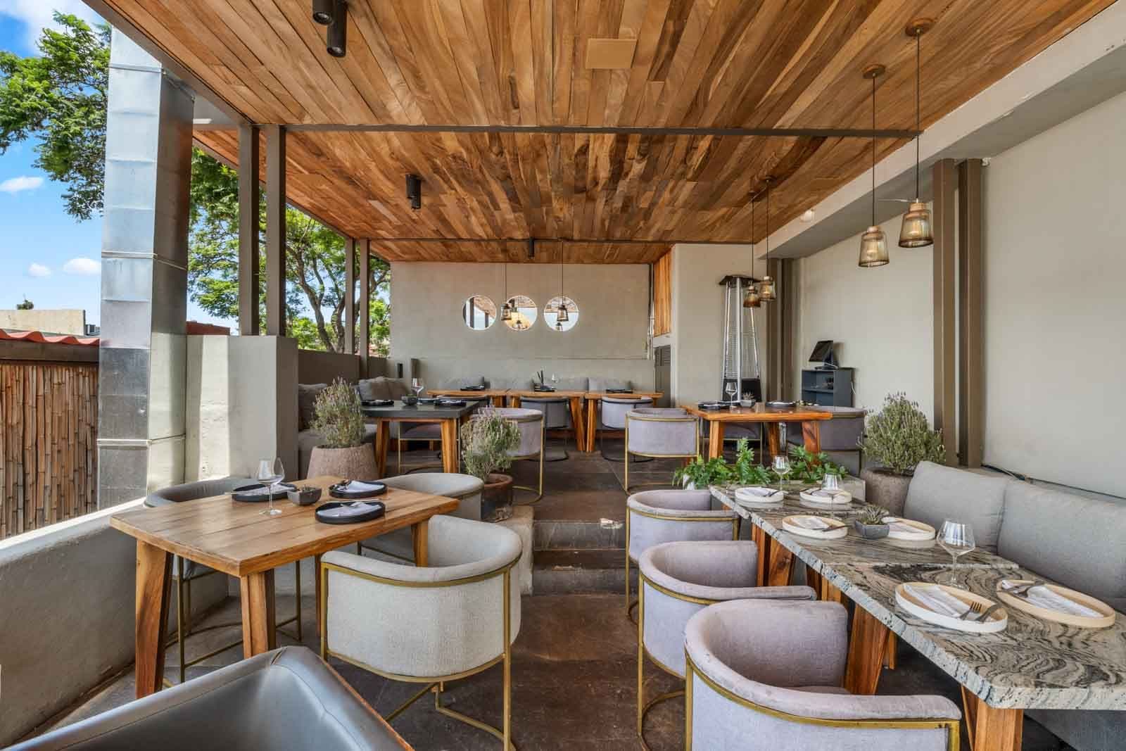 Sollano 18 — Centro, San Miguel de Allende — photo 14 — sophisticated open-air dining sanctuary