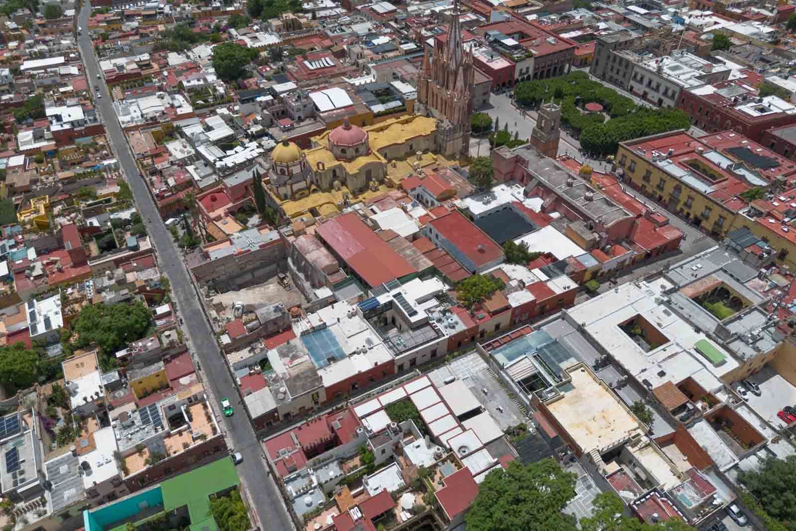 Sollano 18 — Centro, San Miguel de Allende — photo 20 — charming colonial heart, iconic spires view