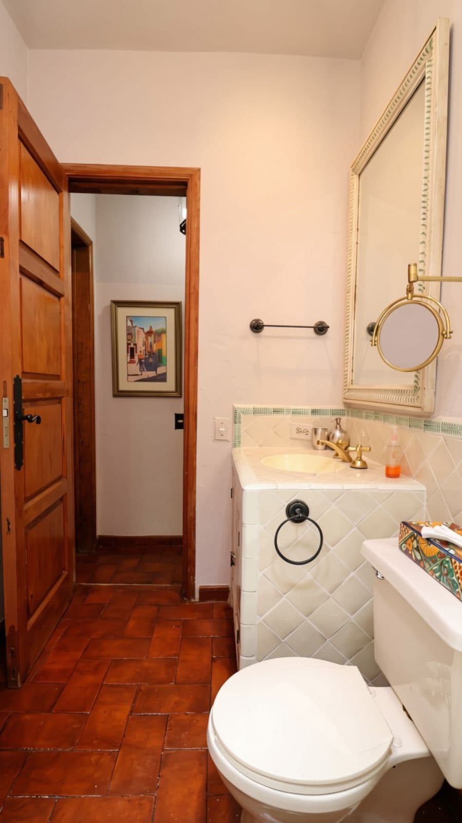 Casa Gibson — Centro, San Miguel de Allende — photo 25 — charming traditional bathroom, authentic character