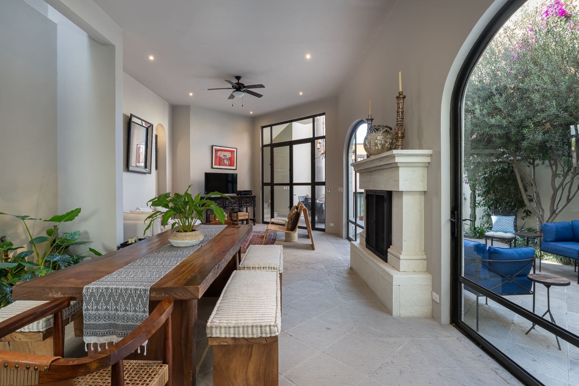 Casa Moderna — Centro, San Miguel de Allende — photo 7 — sophisticated indoor-outdoor living elegance
