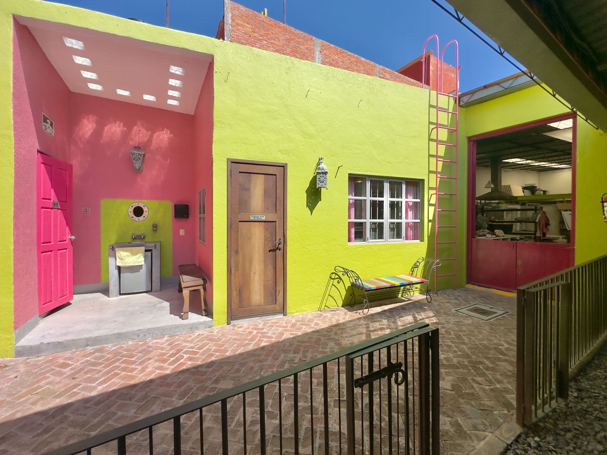 Art Studio in San Antonio — San Antonio, San Miguel de Allende — photo 19 — vibrant colonial courtyard with authentic charm