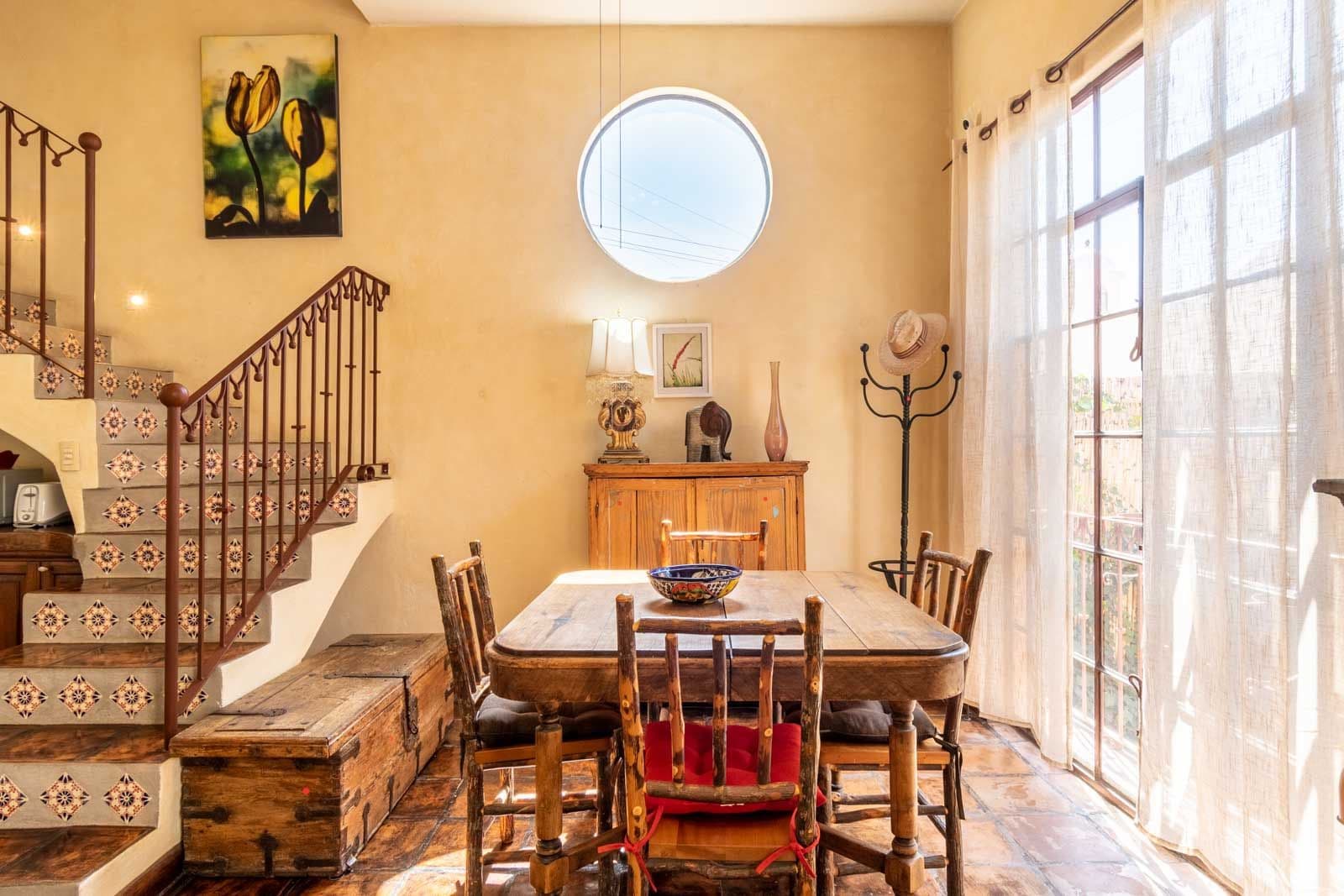Casa las Nubes — San Antonio, San Miguel de Allende — photo 5 — luminous colonial dining with artisanal charm