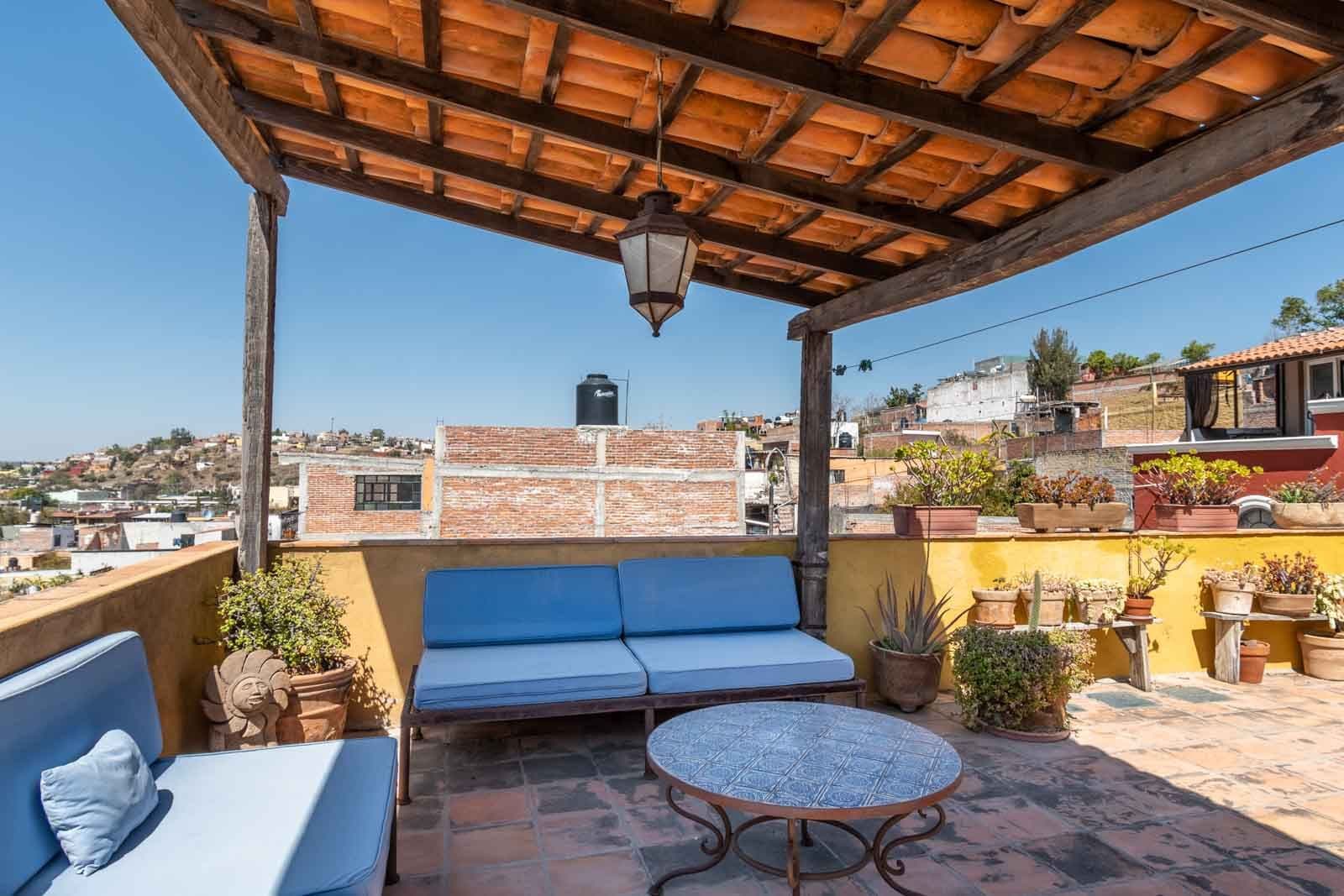 Casa las Nubes — San Antonio, San Miguel de Allende — photo 15 — charming rooftop oasis with panoramic views