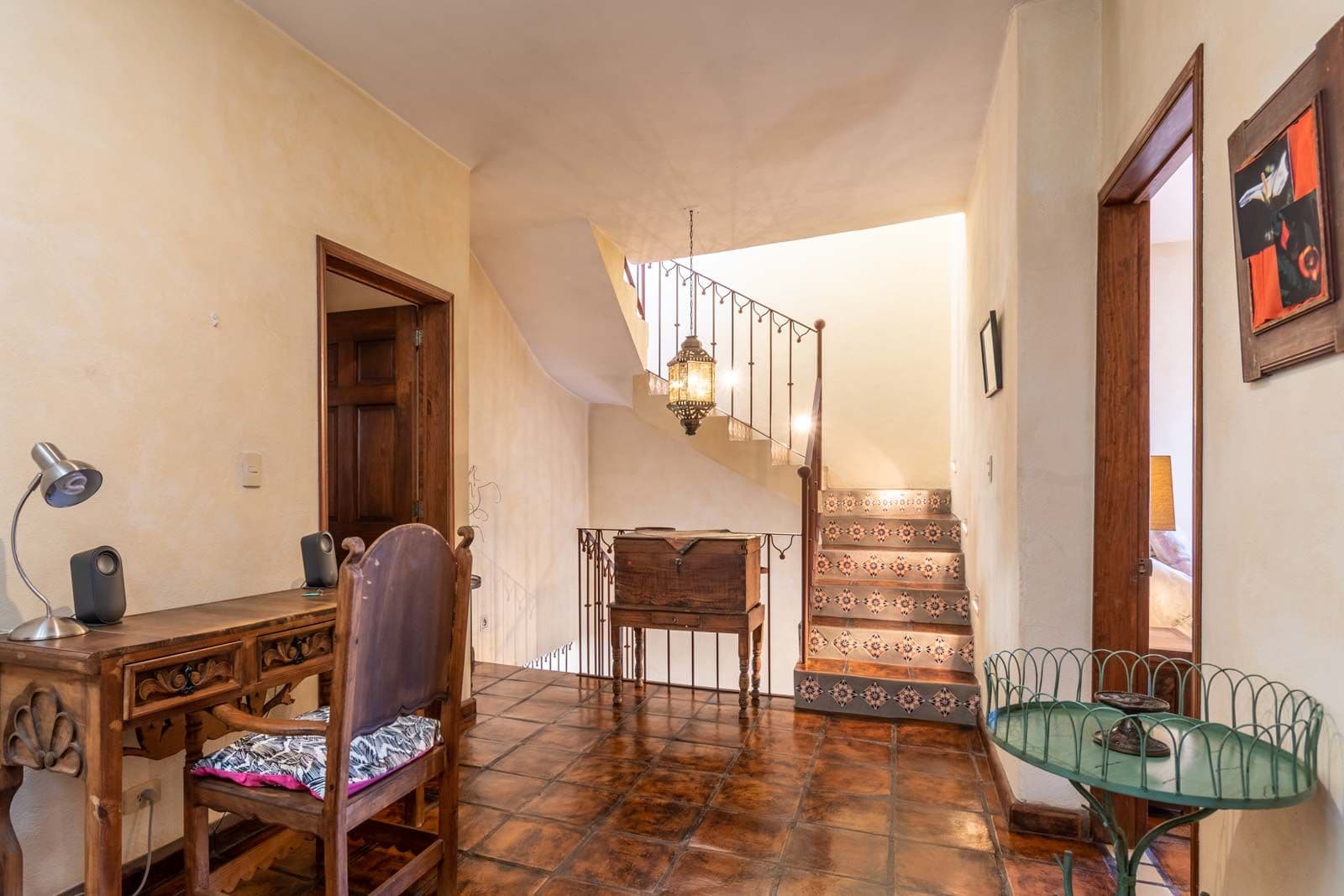 Casa las Nubes — San Antonio, San Miguel de Allende — photo 14 — sun-drenched colonial staircase, authentic charm