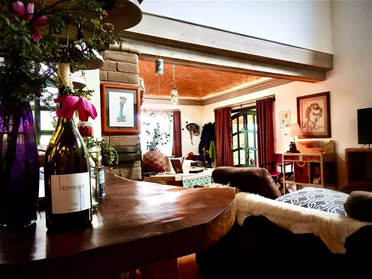 Casa Los Olivos — San Virgilio, San Miguel de Allende — photo 7 — sophisticated living, warm wood elegance