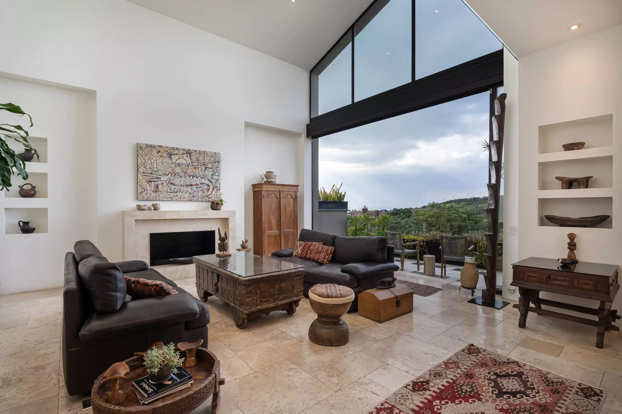 Mirador del Charco — Rinconada de Los Balcones, San Miguel de Allende — photo 8 — soaring views, contemporary luxury living