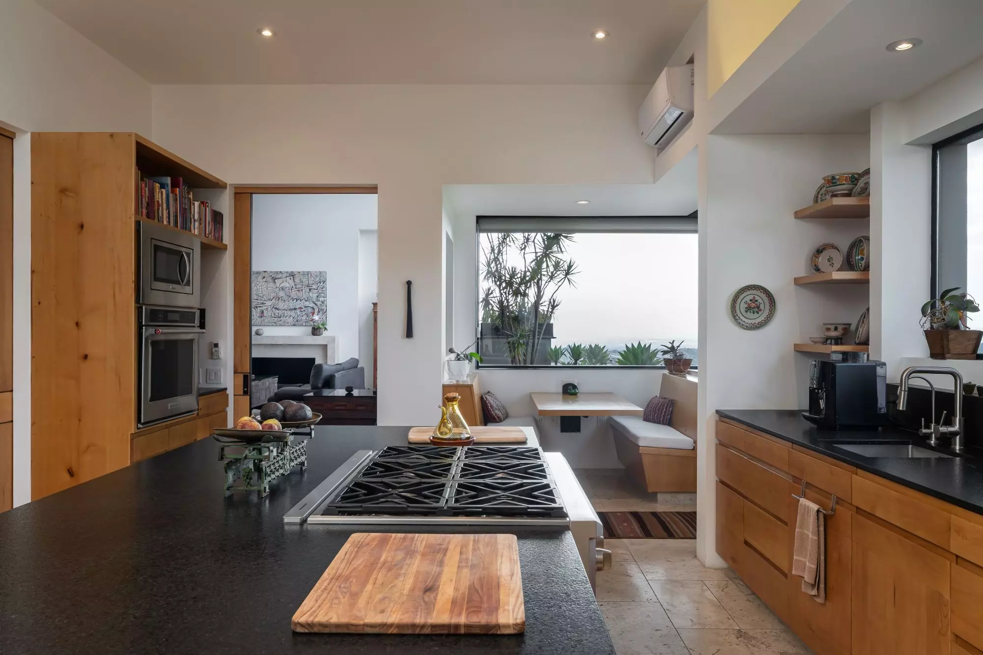 Mirador del Charco — Rinconada de Los Balcones, San Miguel de Allende — photo 20 — modern luxury kitchen with garden views