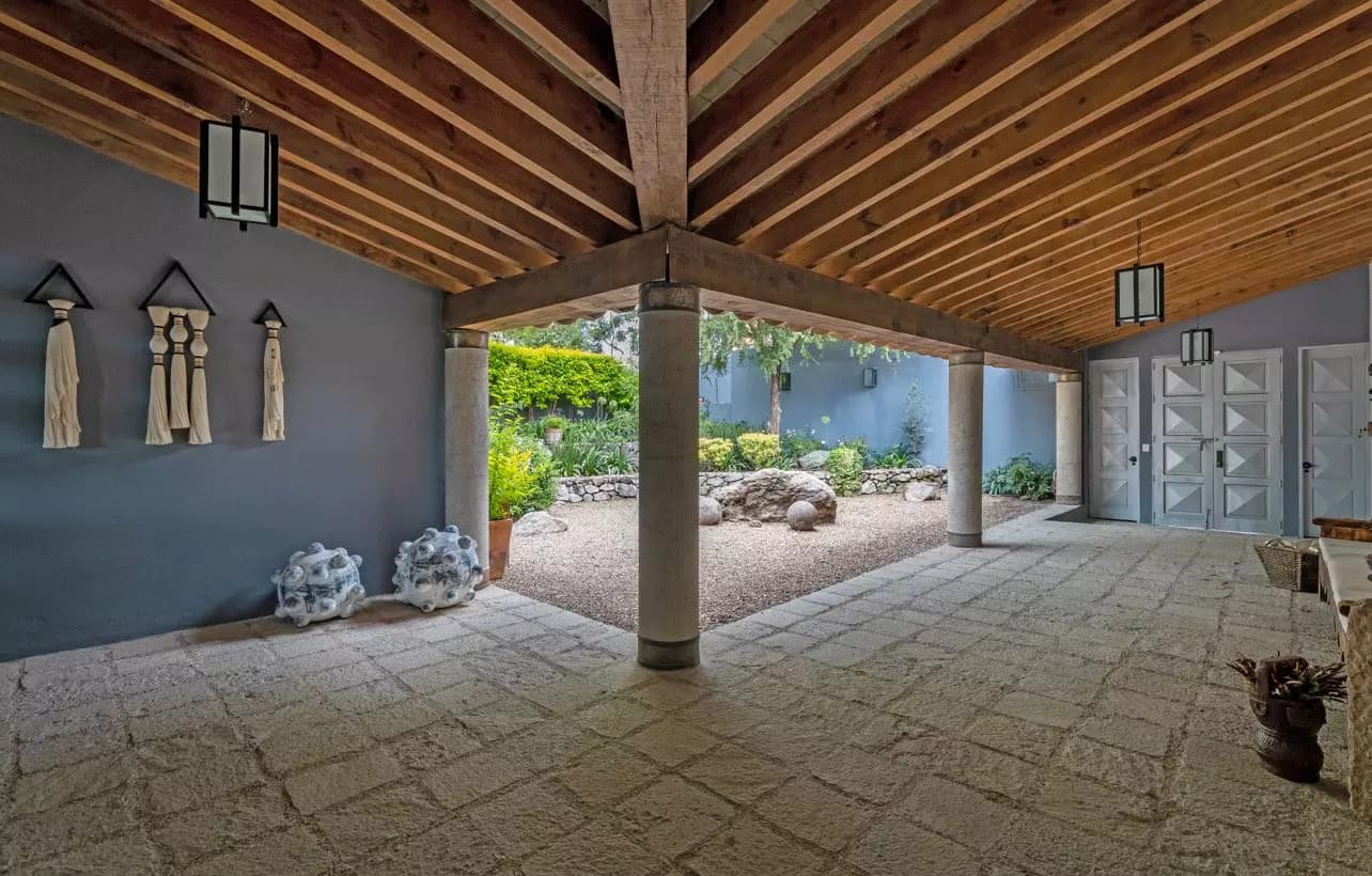 Casa Azul — Balcones, San Miguel de Allende — photo 12 — sophisticated covered courtyard with architectural charm