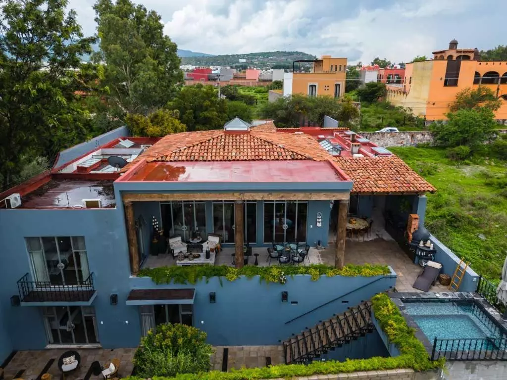 Casa Azul — Balcones, San Miguel de Allende — photo 25 — elegant hacienda with panoramic mountain views