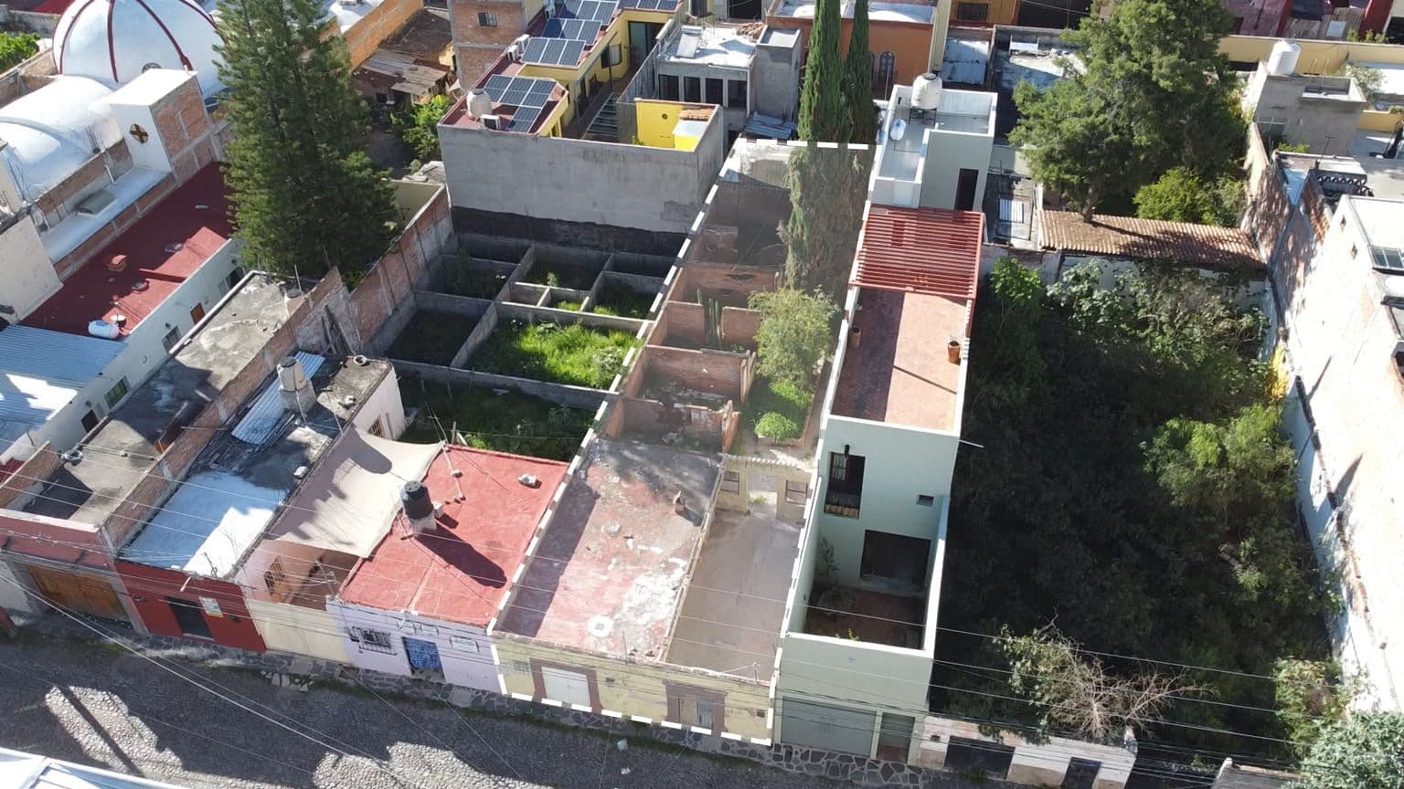 Terreno Guadalupe — Guadalupe, San Miguel de Allende — photo 7 — expansive rooftop with development potential