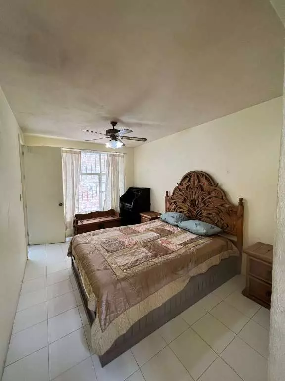 Cielito Lindo — Guadalupe, San Miguel de Allende — photo 17 — bright, airy bedroom with natural light