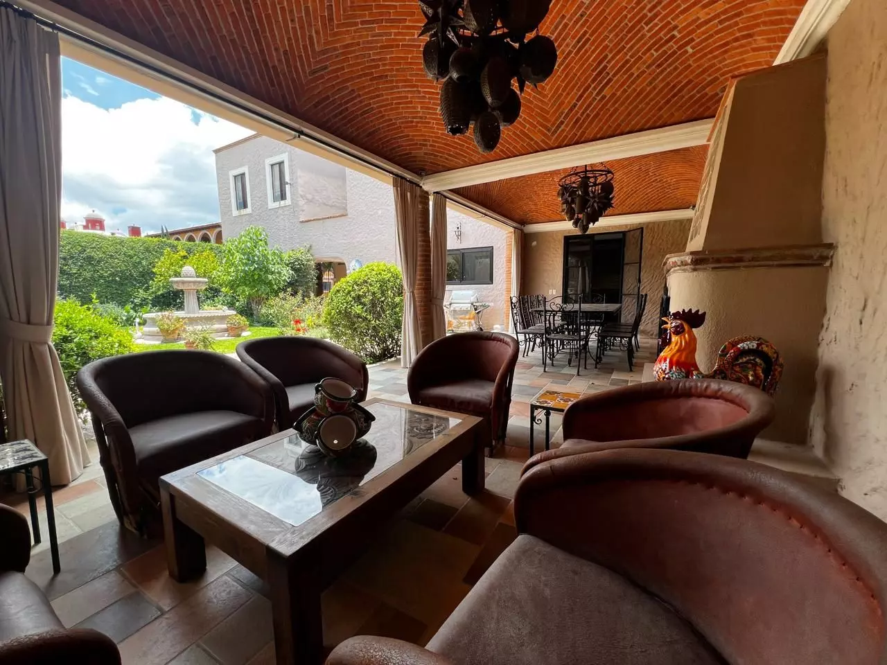 Casa Fuente — Atascadero (Arcos de San Miguel), San Miguel de Allende — elegant covered terrace, garden views, refined comfort