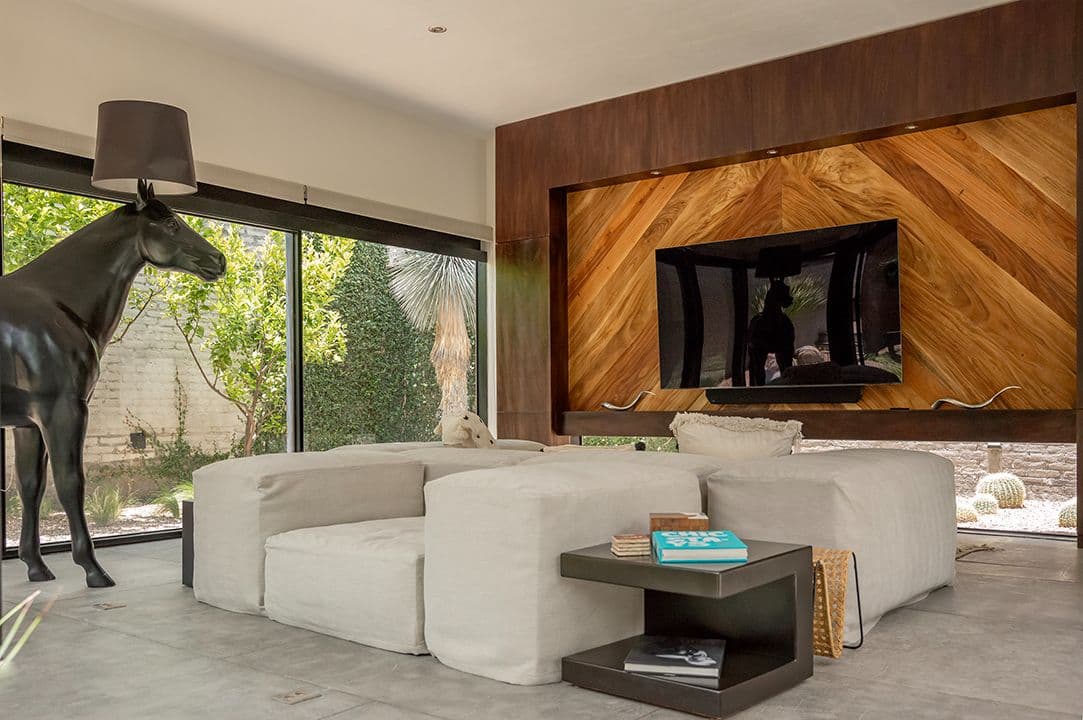 CASA SANCHEZ RENERO — Balcones, San Miguel de Allende — photo 8 — contemporary luxury living with garden views