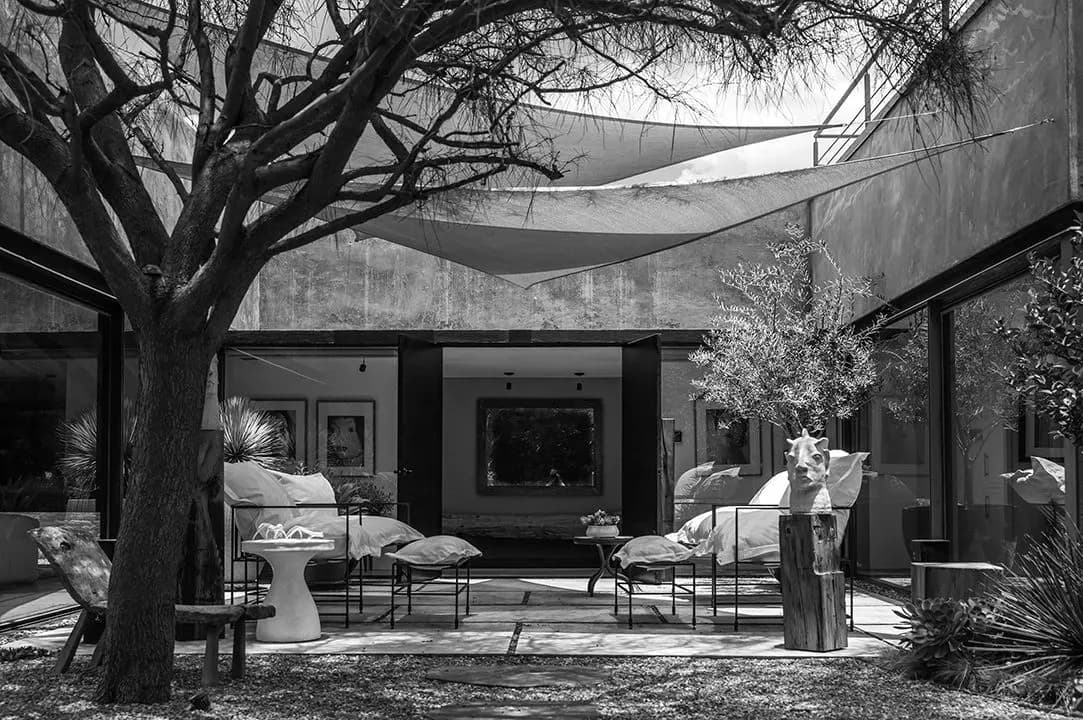 CASA SANCHEZ RENERO — Balcones, San Miguel de Allende — photo 19 — serene courtyard oasis, architectural elegance