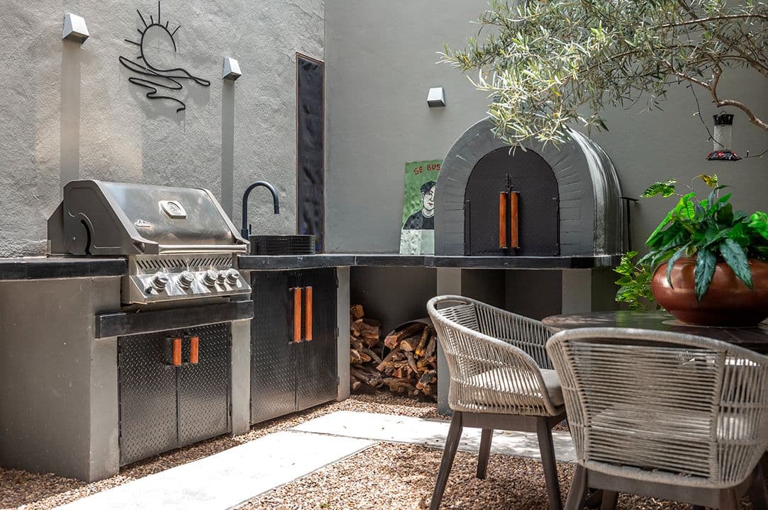 CASA SANCHEZ RENERO — Balcones, San Miguel de Allende — photo 21 — sophisticated outdoor entertaining kitchen oasis