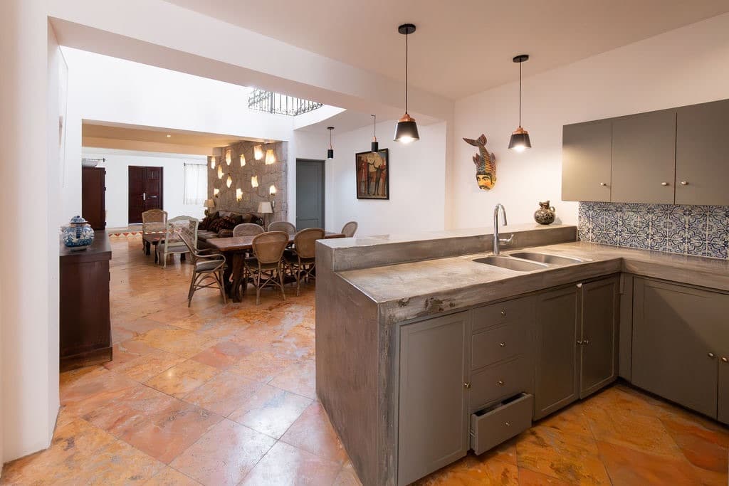 CASA TENERIAS — Centro, San Miguel de Allende — photo 19 — sophisticated open-concept entertaining space