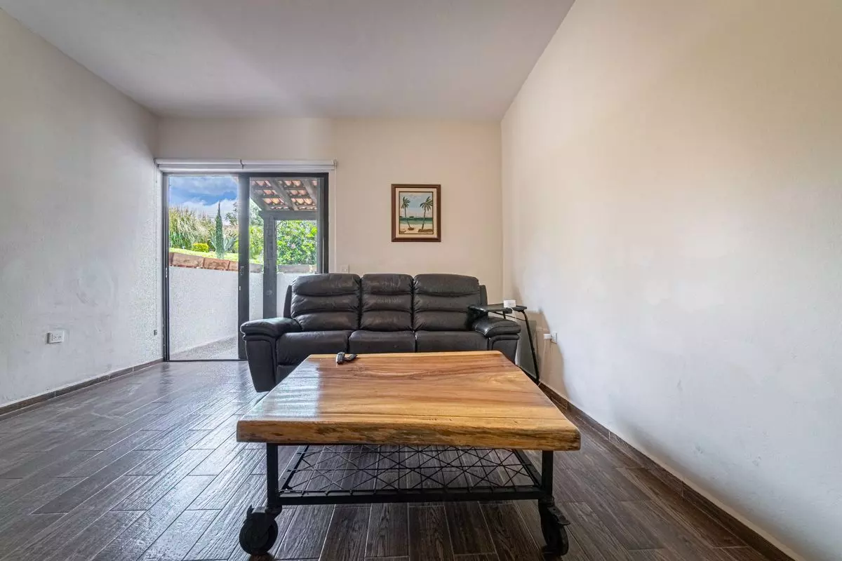 Casa Atardecer — Antigua Residencial, San Miguel de Allende — photo 6 — luminous living space, refined furnishings
