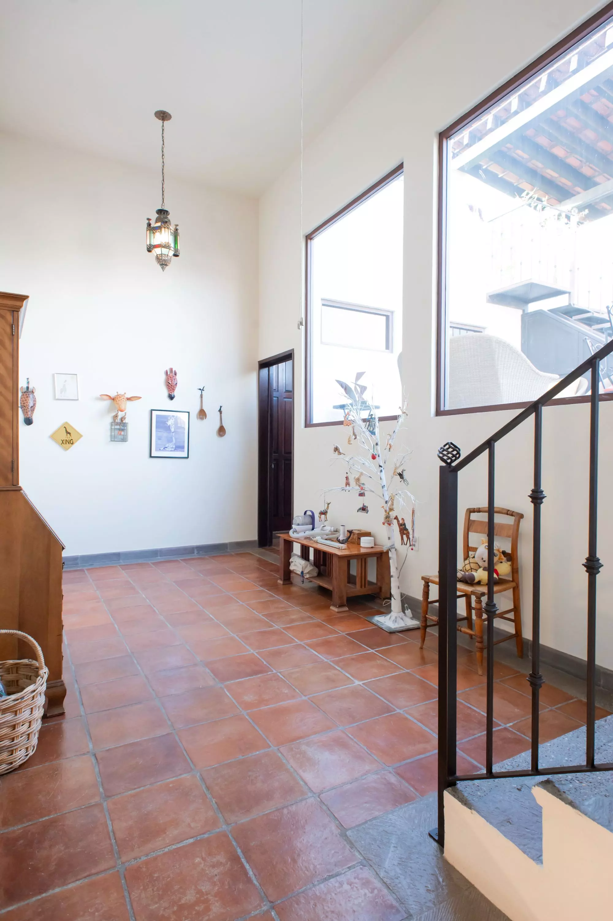 Casa Capricho Azul — El Capricho, San Miguel de Allende — photo 4 — soaring ceilings, authentic terracotta elegance