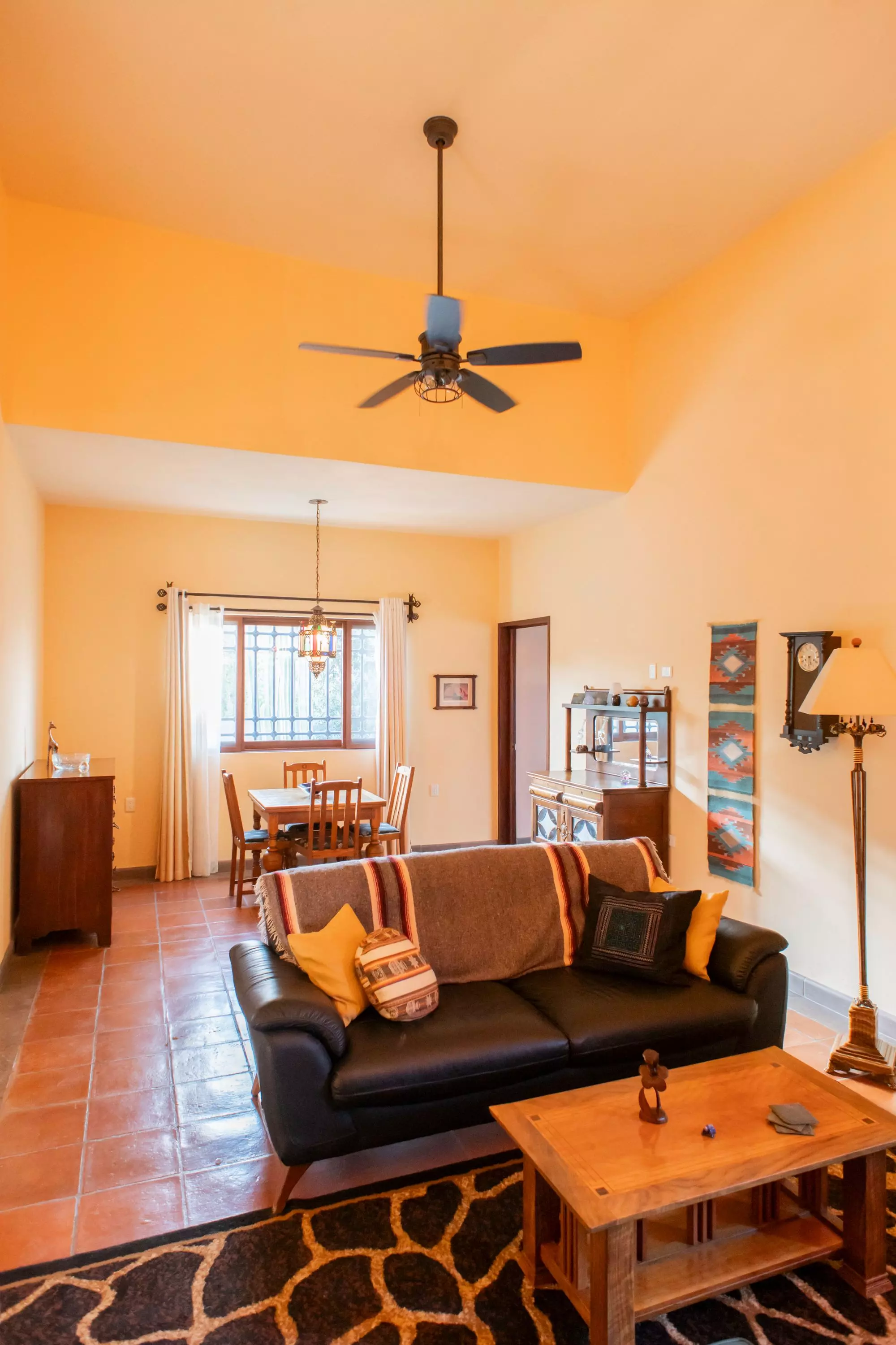 Casa Capricho Azul — El Capricho, San Miguel de Allende — photo 8 — vibrant sun-soaked living space