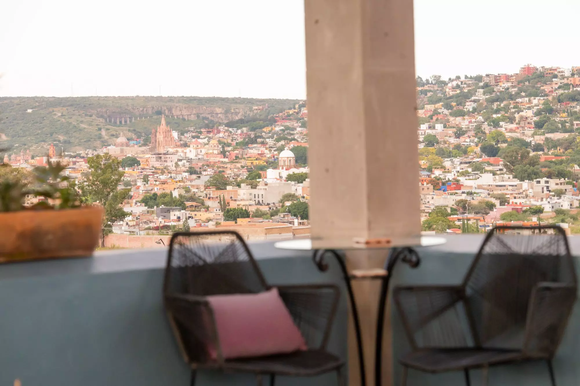 Casa Capricho Azul — El Capricho, San Miguel de Allende — photo 9 — panoramic colonial views, sophisticated terrace seating