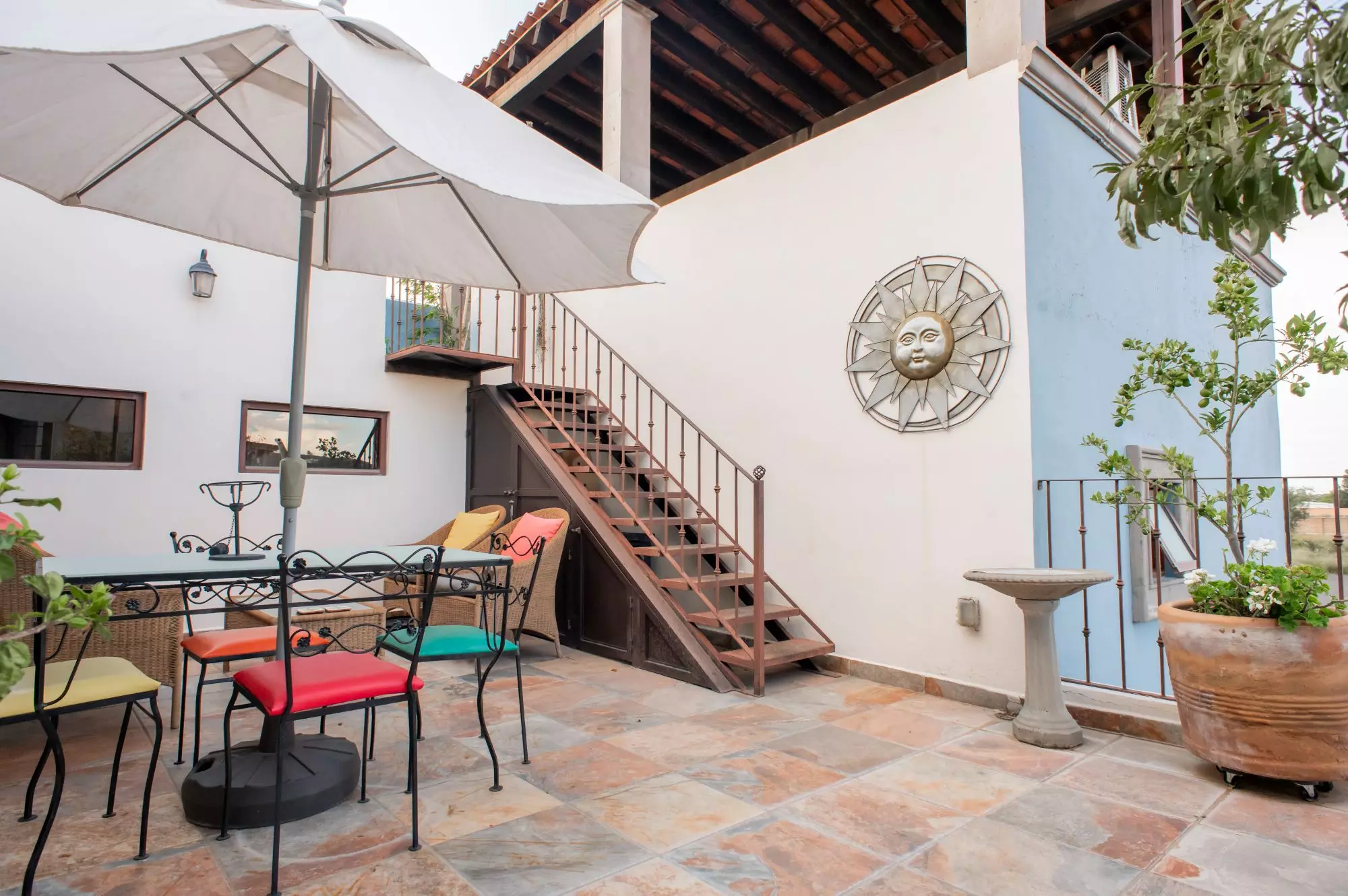 Casa Capricho Azul — El Capricho, San Miguel de Allende — photo 12 — charming terrace, sun-drenched colonial elegance